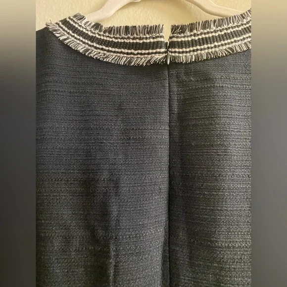 Talbots Black Textured Dress
NWT
Women’s XL
PTP-21.5
L-40.5
*Marked Down - Picture 3 of 6